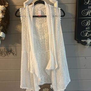 No Boundaries White Lace Crochet Accent